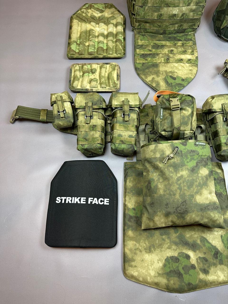 Полный комплект Бронежилет ССО Панцирь 3.2 A-Tacs FG